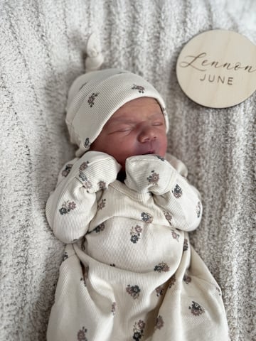 Lennon June Photo