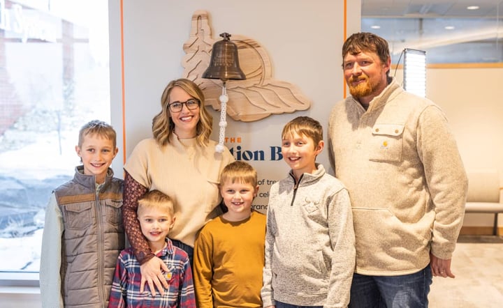 family-celebrates-cancer-treatment-completion-at-ringing-of-the-bell